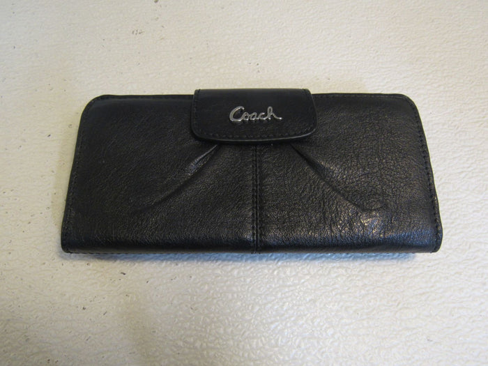 Coach-Slim-Zip-Wallet-Black-Female-Adult-682 3