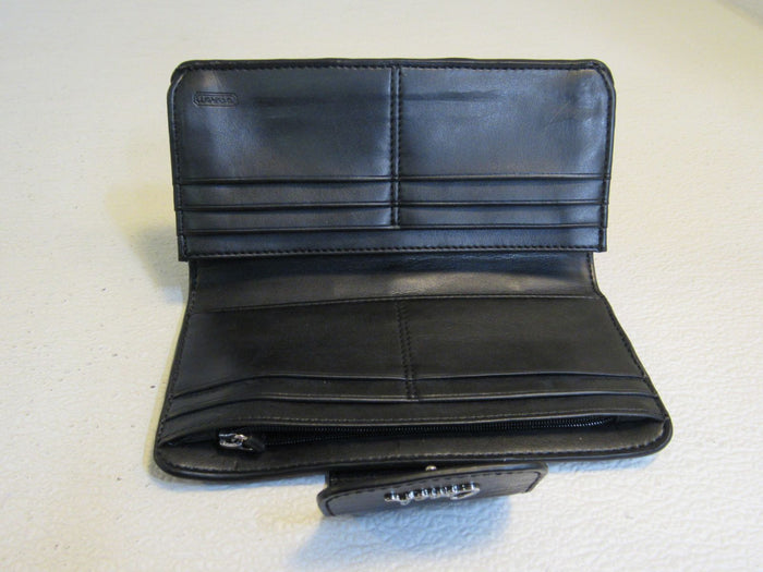 Coach-Slim-Zip-Wallet-Black-Female-Adult-682 5