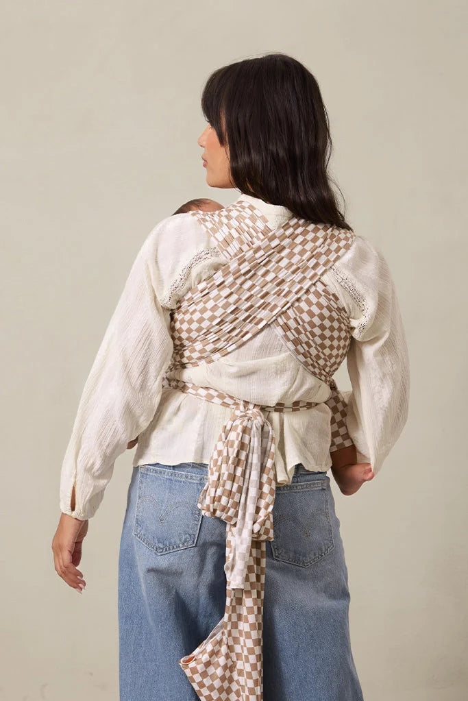 Solly Baby Almondine Chequer Wrap