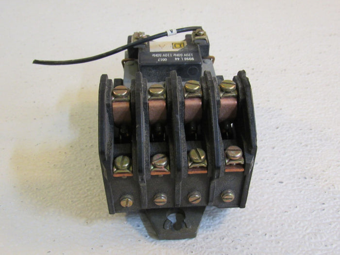 Square-D-Company-Lighting-Contactor-Class-8903-x-4in-x-L0-40-392 5