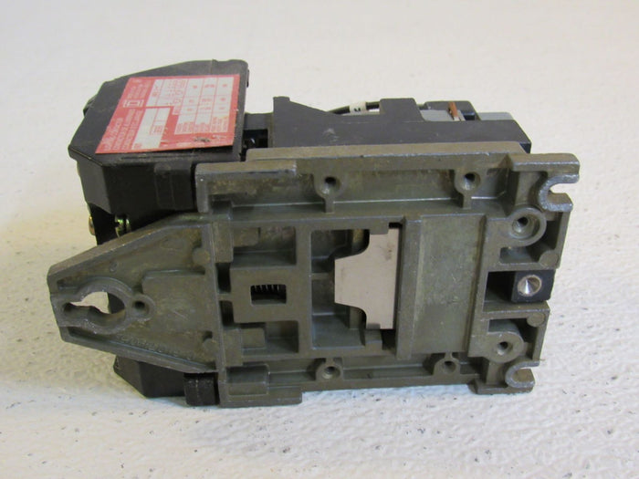 Square-D-Company-Lighting-Contactor-Class-8903-x-4in-x-L0-40-392 6