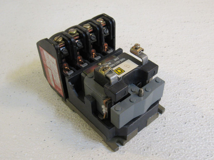 Square-D-Company-Lighting-Contactor-Class-8903-x-4in-x-4in-LO-40-398 2