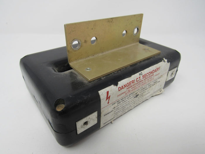 Square-D-Neutral-Current-Transformer-x-4in-x-4in-NE12CT2-Metal-808 2
