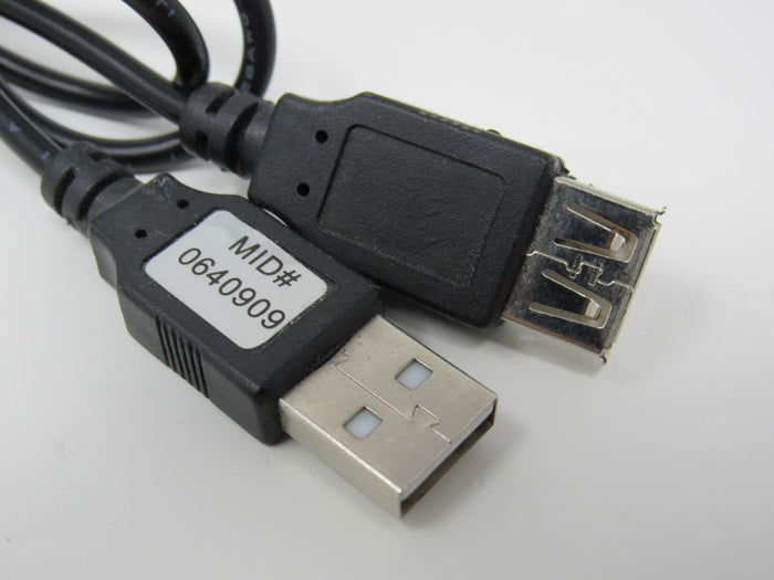 Standard-USB-A-Plug-to-USB-A-Plug-Cable-2-ft-Male-824 4