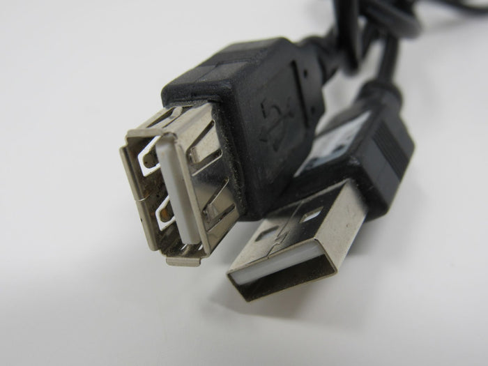 Standard-USB-A-Plug-to-USB-A-Plug-Cable-2-ft-Male-824 5