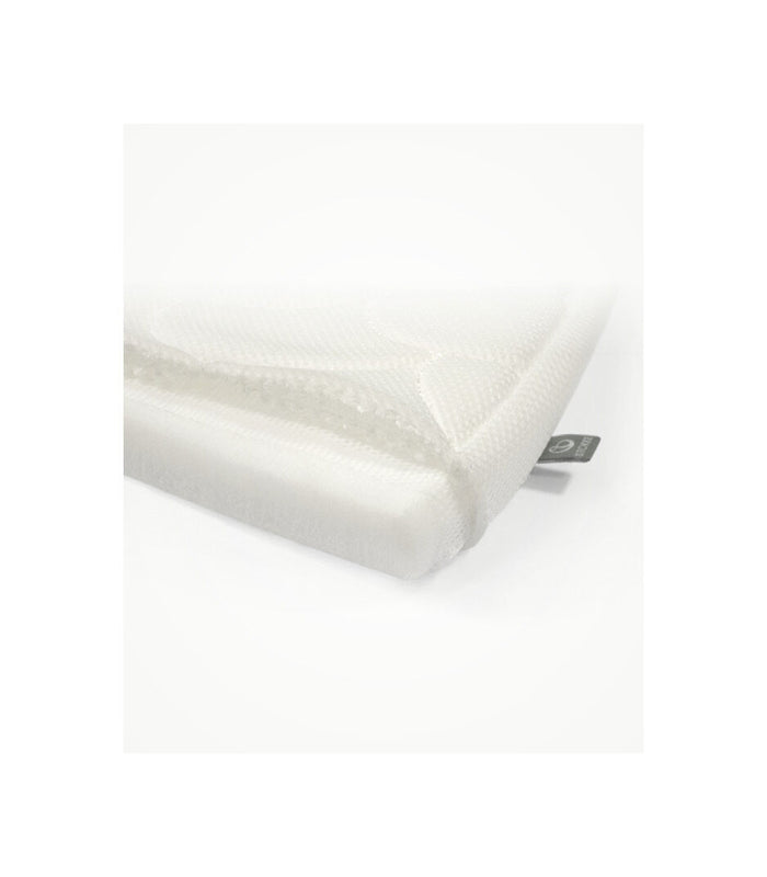 Stokke Sleepi Mini Mattress V3 is a great baby registry gift.