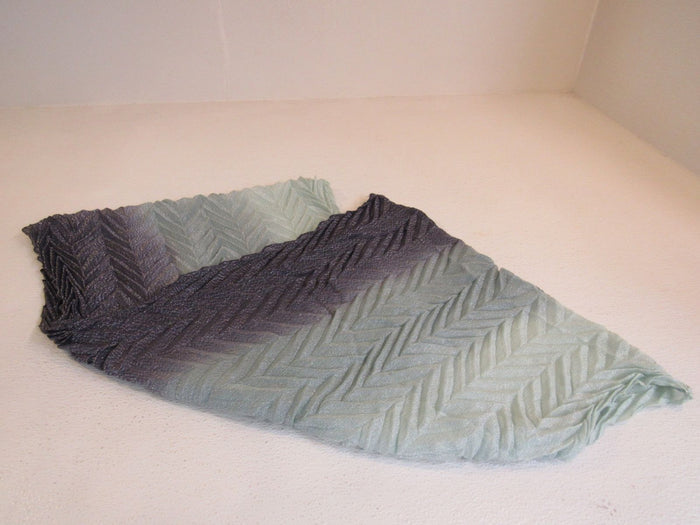 Target-Scarf-34-Green-Grey-Infinity-Metallic-Acrylic-Female-372 1