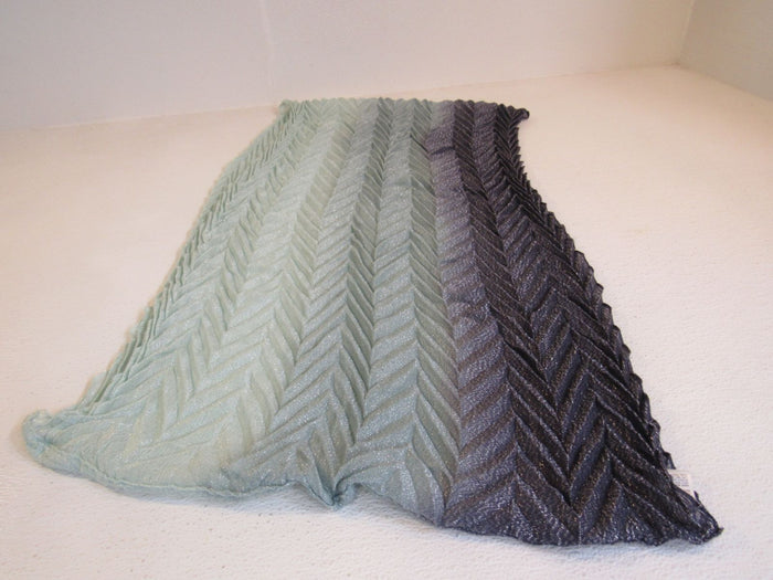 Target-Scarf-34-Green-Grey-Infinity-Metallic-Acrylic-Female-372 4