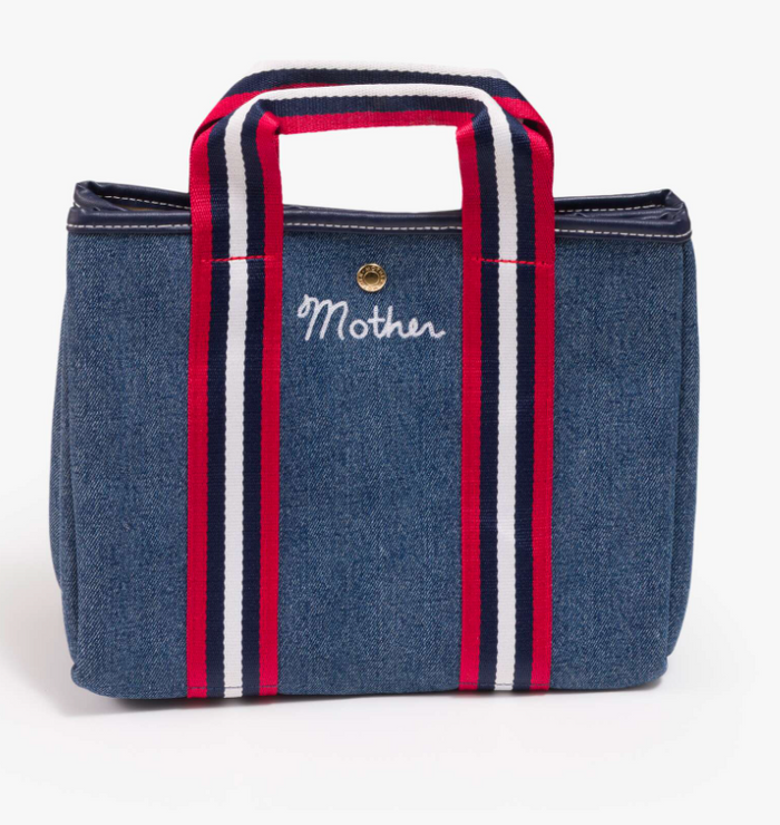 THE MINI EVERYWHERE IN MALIBU BLUE