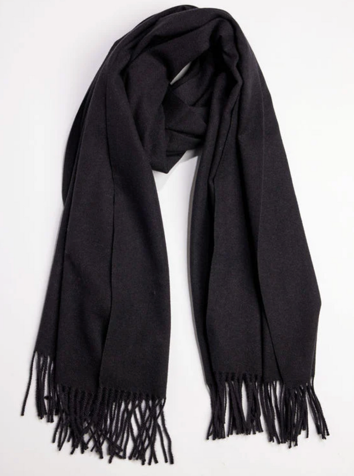 TRAVEL SCARF