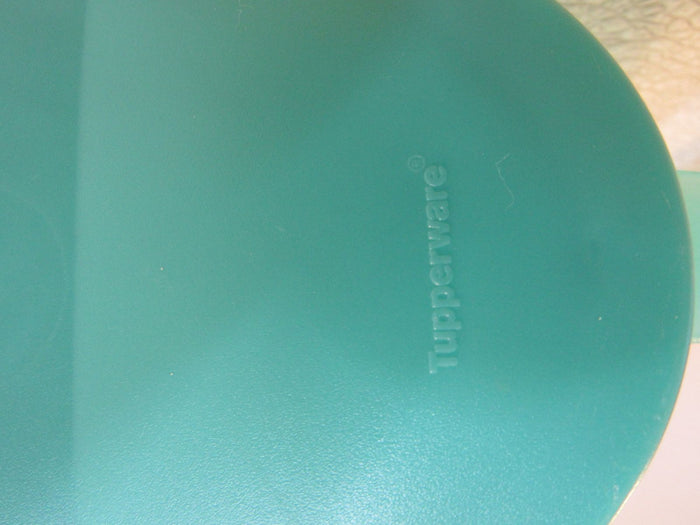 Tupperware-Oval-Pitcher-Teal-333B-2-144 7