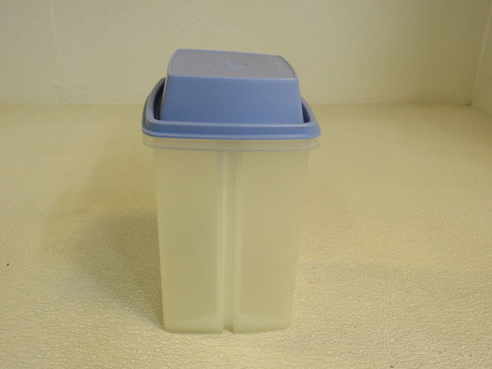 Tupperware-Pick-a-Deli-Pickle-Olive-Keeper-Container-1560-2-132 3