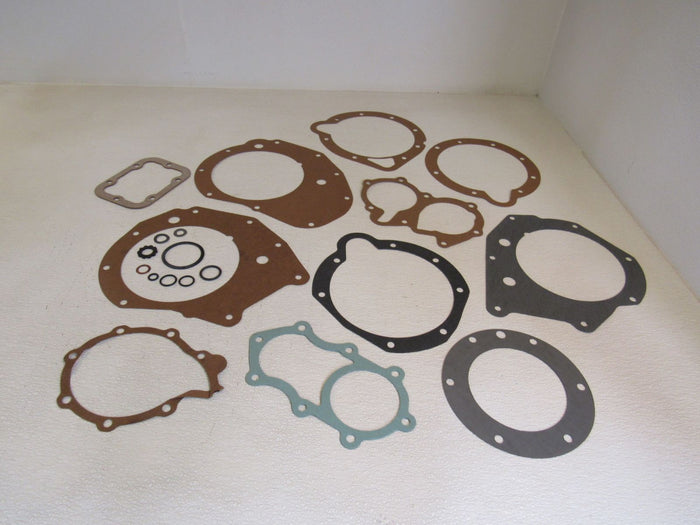 Victor-Mahle-Transfer-Case-Gasket-Set-TS27292-826 1