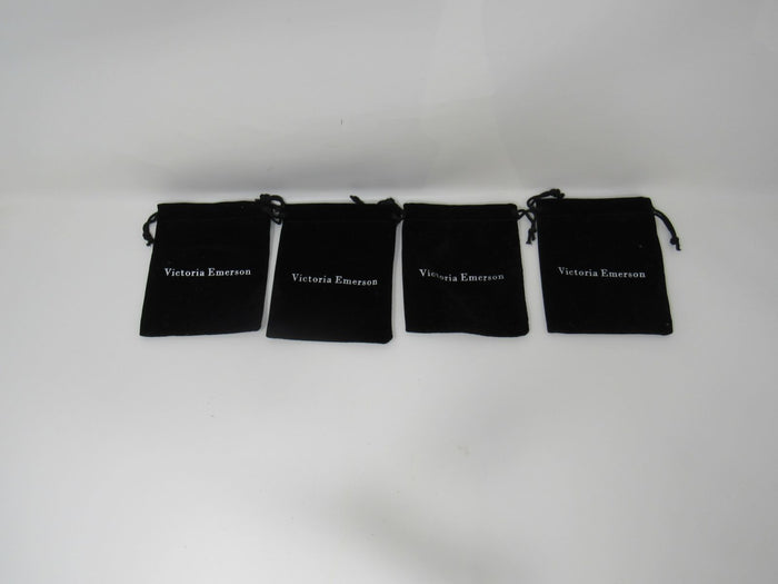 Victoria-Emerson-Jewlery-Bags-Lot-of-4-Blacks-614 4