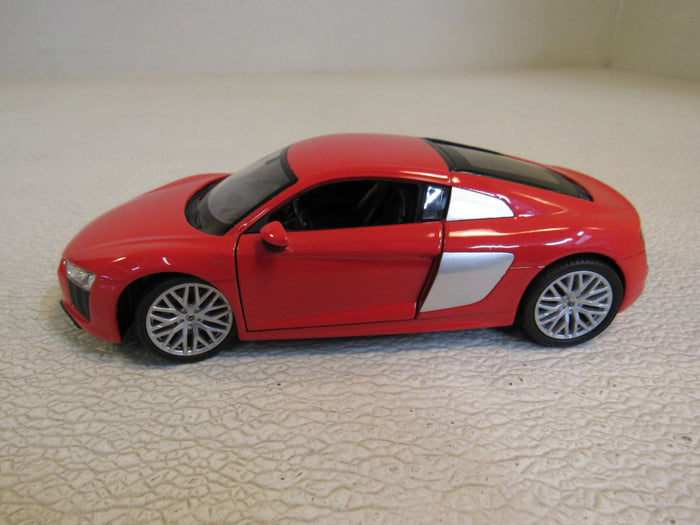 Welly-Audi-R8-V10-Model-Car-Red-Scale-Doors-and-Back-Open-EXCITE39720290-868 3