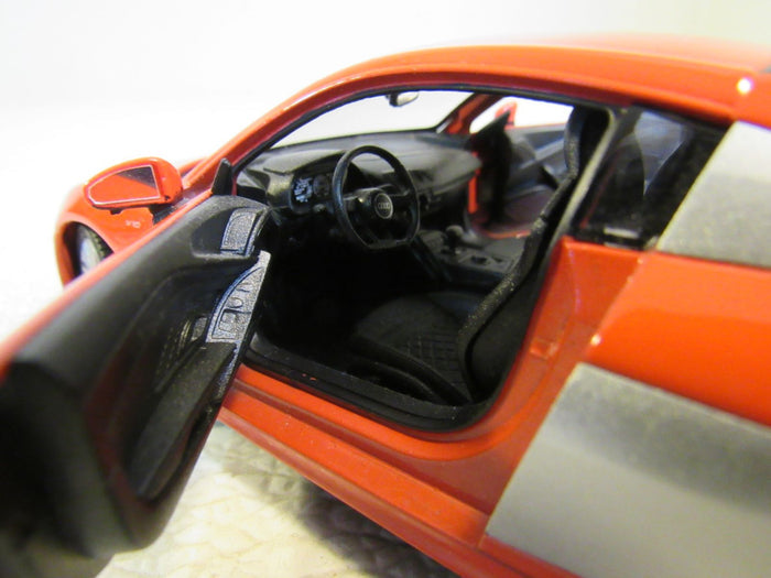 Welly-Audi-R8-V10-Model-Car-Red-Scale-Doors-and-Back-Open-EXCITE39720290-868 8