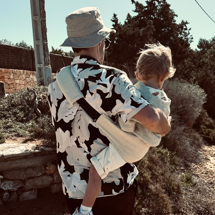 Wildride Toddler Carrier - Sand Linen