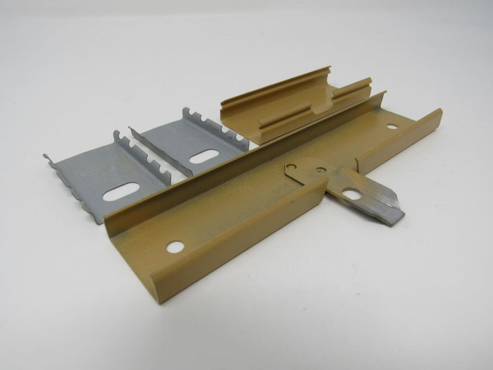 Wiremold-Connector-Side-Reducing-2000-Raceway-7in-x-x-2in-2089-Metal-792 2