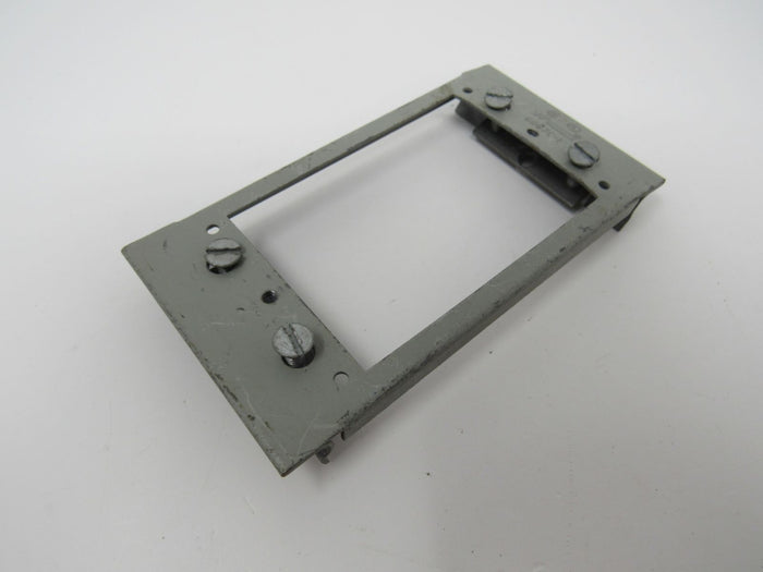 Wiremold-Raceway-External-Device-Cover-Plate-5in-x-x-1in-5007C-1-744 2