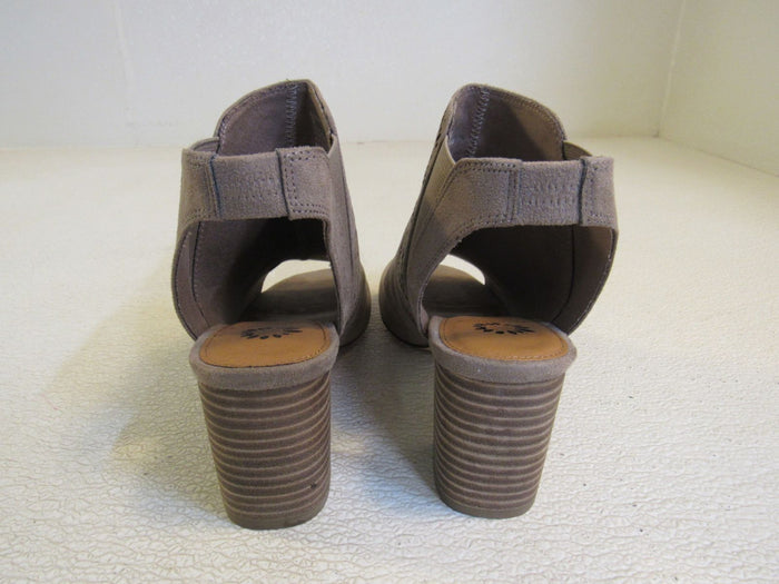 Yellow-Box-Modesty-Open-Toe-Ankle-Booties-Strap-Sandal-Female-Adult-Size-8-Solid-440 5